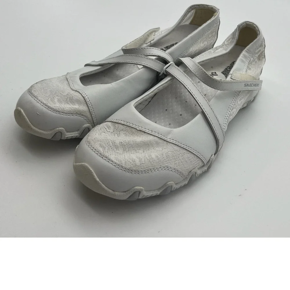 Skechers Womens White Mesh Mary Jane Sporty Walking Flats Shoes Size 7.5 y2k